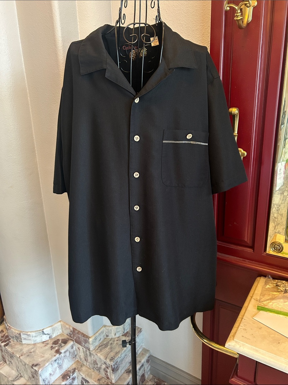 Caribbean Black Short-Sleeve Button-Front Casual Shirt